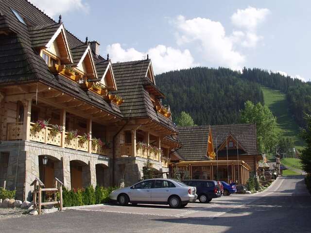 Отель Hotel Nosalowy Dwór Закопане-4